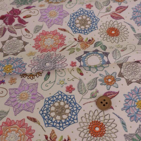コットン生地 刺しゅう風プリント レースフラワー(ナチュラル) 10cm単位 切り売り