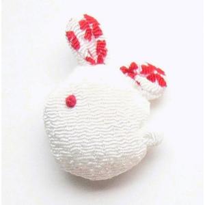 ちりめん細工パーツ（完成品）・うさぎ