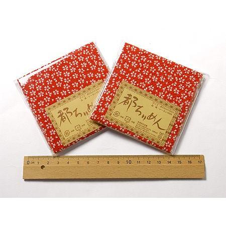 ちりめんカットクロス・小桜（赤）23×33cm