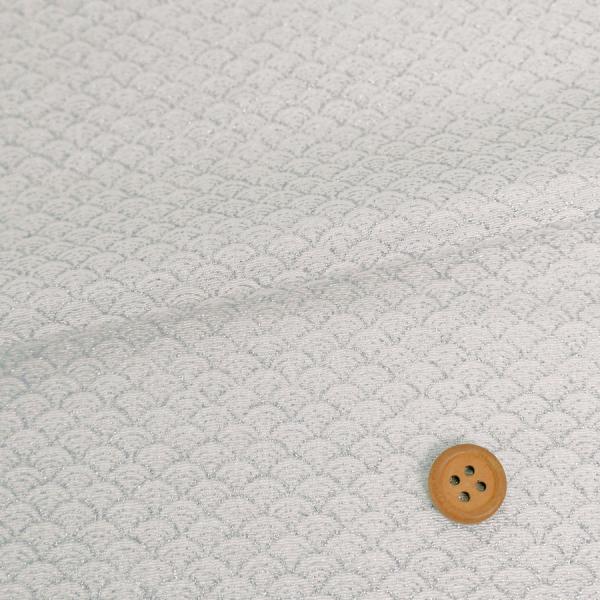 ちりめん生地 干支向き 煌めく青海波(シルバー) 10cm単位 切り売り