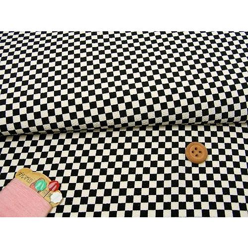 ポリちりめん・市松文様(きなり/黒) 10cm単位 切り売り