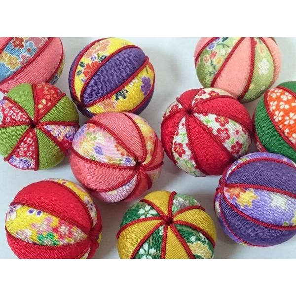 限定販売／手芸キット・木目込みのちりめんてまり