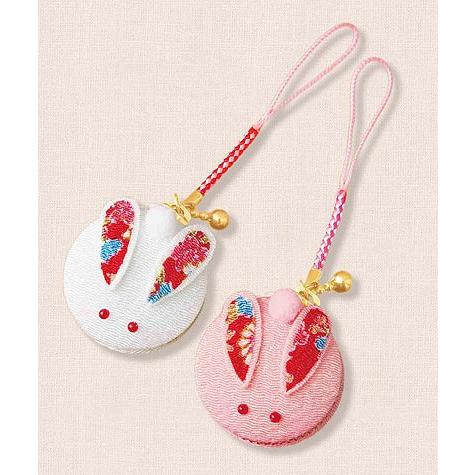 ちりめん手芸キット・ウサギのミニコインケース（2色セット）