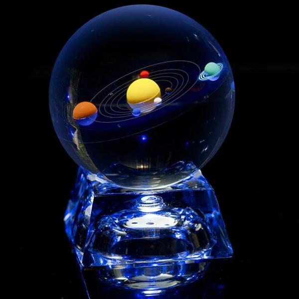 太陽系 クリスタルボール 光るコースター付き 水晶玉80mm 太陽系 おもちゃ 宇宙 置物 八つ惑星...