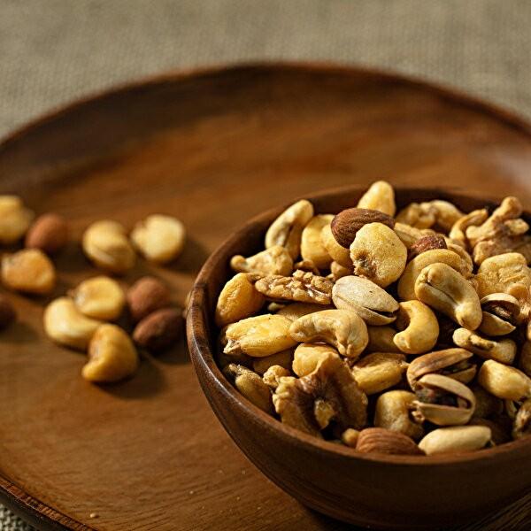 ◆スモークナッツ 燻製5種ミックスナッツ　250g<br>《ネコポス便・送料無料》【燻製塩有5種ミッ...