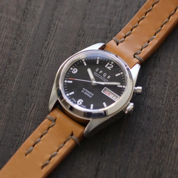 SPQR スポール メンズ・レディース兼用 腕時計 自動巻 デイデイト (日付・曜日) ブラックフェ...