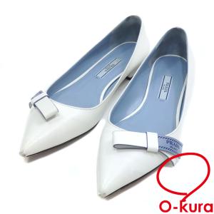 PRADA 美品 プラダ レザー メタルロゴ フリンジ キルトタッセル  