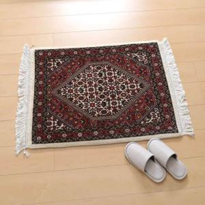 ペルシャ絨毯 イラン じゅうたん・クム産 シルク 100％ 90×59cm 手織り