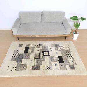 プレミアムギャッベ／ホシナマイ（カシュクリ） 201×132cm イラン産 手織り ウール ラグ リビング ダイニング 大判（HL-10854）