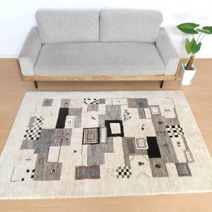 プレミアムギャッベ／ホシナマイ（カシュクリ） 199×138cm イラン産 手織り ウール ラグ リビング ダイニング 大判（HL-10871）