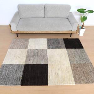 プレミアムギャッベ／ホシナマイ（カシュクリ） 197×148cm イラン産 手織り ウール ラグ リビング ダイニング 大判（HL-10877）