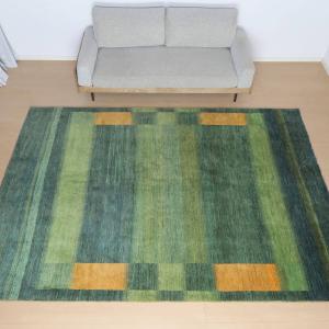 プレミアムギャッベ／ホシナマイ（カシュクリ） 302×211cm イラン産 手織り ウール ラグ リビング ダイニング 大判（HX-35286）