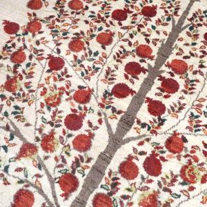 最高級イラン産ギャッベ(ルリバフ) 299×2...の詳細画像4