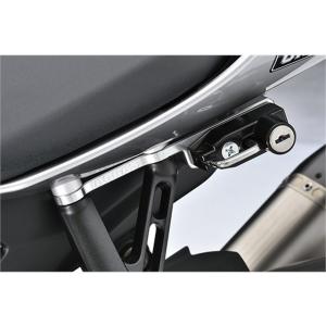 アグラス ヘルメットホルダー BLK／メッキ YZF-R1／M 15- (603-276-000BS...