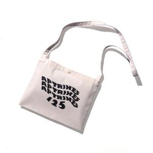 GOODS &quot;APtrikes125&quot; サコッシュ グッズ ff004