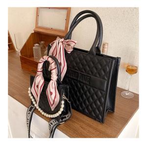 CHANEL パイル地ノベルティ ショルダーバッグ ノーマルストラップブラック黒 楽天市場】極美品 シャネル CHANEL ノベルティ パイル地