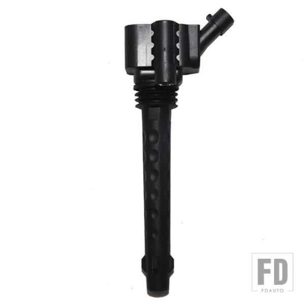 【並行輸入品】点火コイルフィアット 500L グランデプントリネアアバルト 500/595/695 ...