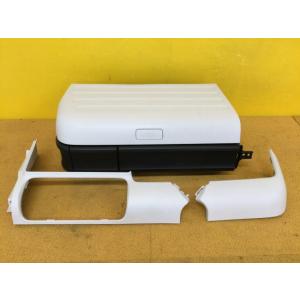 スペーシア 5AA-MK53S 　内装　白パネルセット 　グローブBOX エアコン部  73840-...