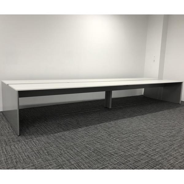 イトーキ フリーアドレスデスク インターリンク 4枚天板 両面タイプ オフィスデスク ホワイト 中古...