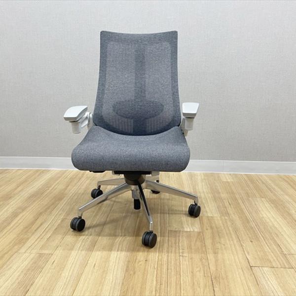 イトーキ アクト ハイバック アルミミラー脚 ランバサポート付 オフィスチェア 肘付 ダークグレーT...