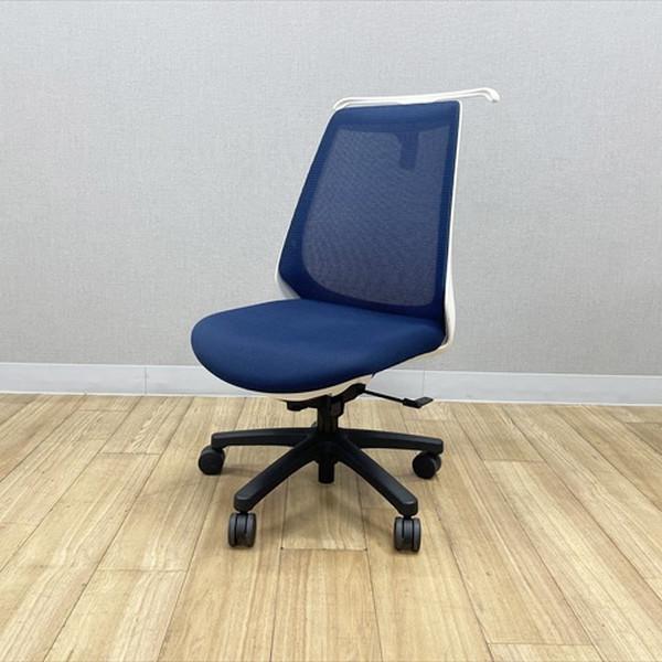 イトーキ ノナチェア ハンガー付 オフィスチェア 肘無 ネイビーブルー 中古 IO-883372B