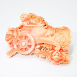 日本・高知産赤珊瑚の 美しい牡丹の花の彫り帯留 /SILVER/「あか