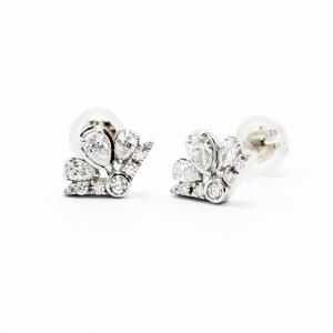 Van Cleef ＆ Arpels（ヴァンクリーフ ＆ アーペル） ピアス