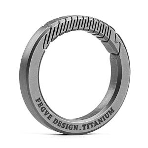 TISUR キーホルダー チタン カラビナ おしゃれ キーチェーン つや消しの表面 紛失防止 取付簡単 ギフト