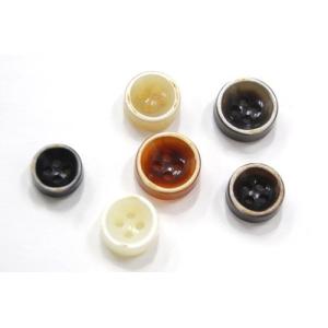 焼加工水牛風シャツボタン(75081) 10m...の詳細画像1