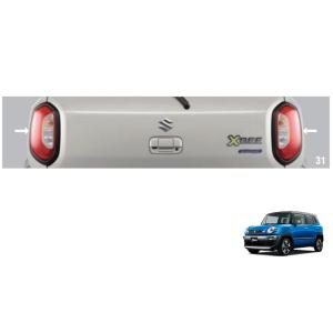 リヤランプリム(マットブラック)「スズキ純正用品」クロスビー　MN71S　9911976R100CD