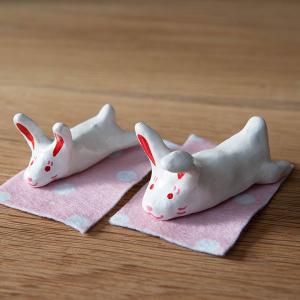 ウサギの置物 小さめで飾りやすい置き物 ぴぺたぺぴた 置き物 干支 兎｜okayulabo
