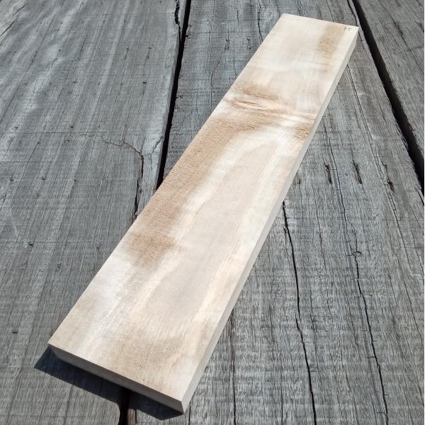 トチ 393×80×18〜23mm 木材 銘木 板材 板 角材 材木 天然木 無垢材 乾燥材 木工 ...