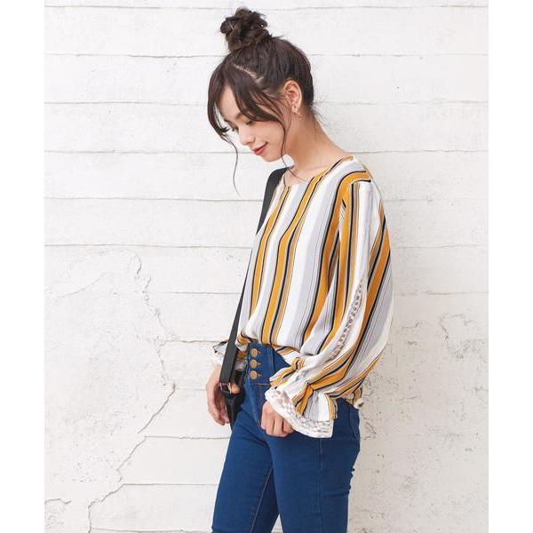 ストライプシャーリングブラウス