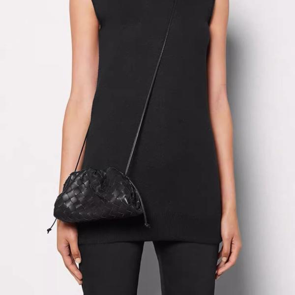 ショルダーバッグ ハンドバッグ 編み込み 牛革 本革 斜めかけ おしゃれ 上品 大人かわいい ブラッ...