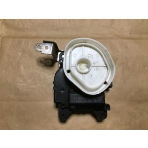 エアコン スイッチ パネル ワゴンRスティングレー MH23S スズキ 39510