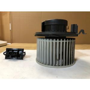 三菱 【MODE】デリカD5 ブロアモーター（ヒーターモーター）カバー