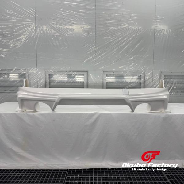 V37(中期以降) 400R用 リアアンダー  FRP　820-V71