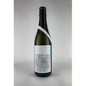 日本酒 夏限定 初緑 純米吟醸 夏 720ml 自分用 贈り物 ギフト キレのある味