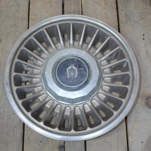 トヨタ（TOYOTA） 希少 絶版 GX61 チェイサー 純正 ホイールキャップ