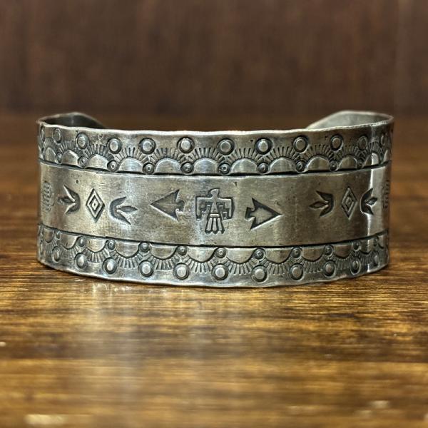 Native American Navajo Silver Cuff Bracelet Bangle...