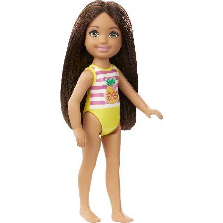 Mattel - Barbie Club Chelsea Beach Doll with Yello...