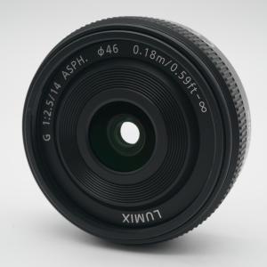 新品級 パナソニック Panasonic LUMIX G 14mm F2.5 ASPH. H-H014｜olive-camera2024