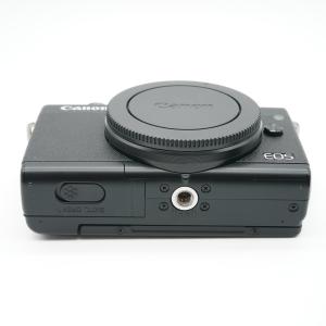 ほぼ新品 Canon キヤノン EOS M20...の詳細画像4