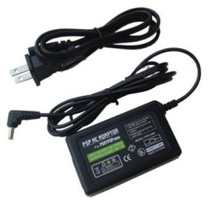 PSP1000/PSP2000/PSP3000　ACアダプター充電器 家庭用コンセント接続タイプ