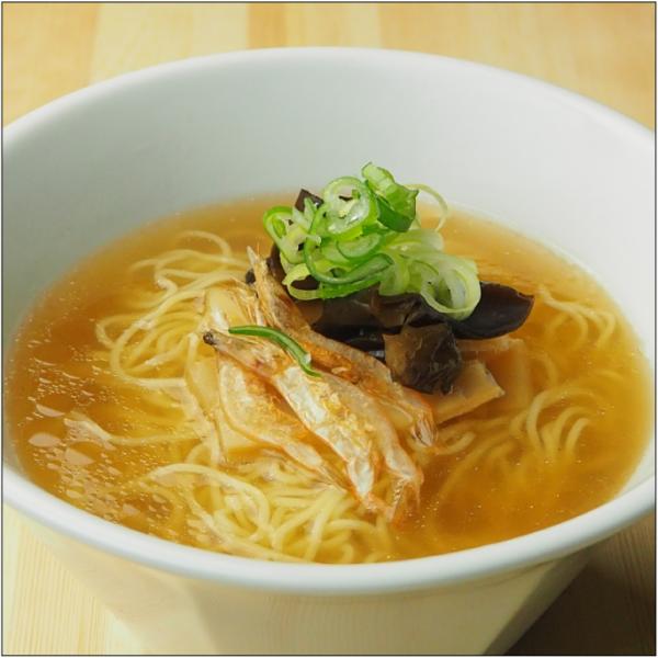 おもてなしギフト ラーメン 昭和２０年創業の魚津のこだわり麺屋 石川製麺の越中富山白エビラーメン ４...