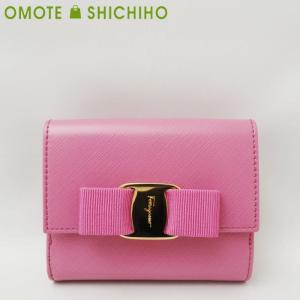 Salvatore Ferragamo サルヴァトーレ フェラガモ ヴァラ リボン 二  