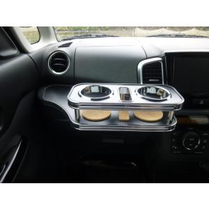 スペーシア　フロントテーブル