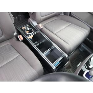 コンソールホルダー　GB7/8 フリードハイブリッド（16/9〜）