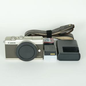 [良品 | バッテリー2個付] Canon EOS M200 ボディ リミテッドゴールド | Canon EF-Mマウント