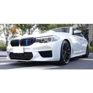 スポーティ全開♪ BMW Mカラー M5ルック グリル G31 523d 523i 530i 530...